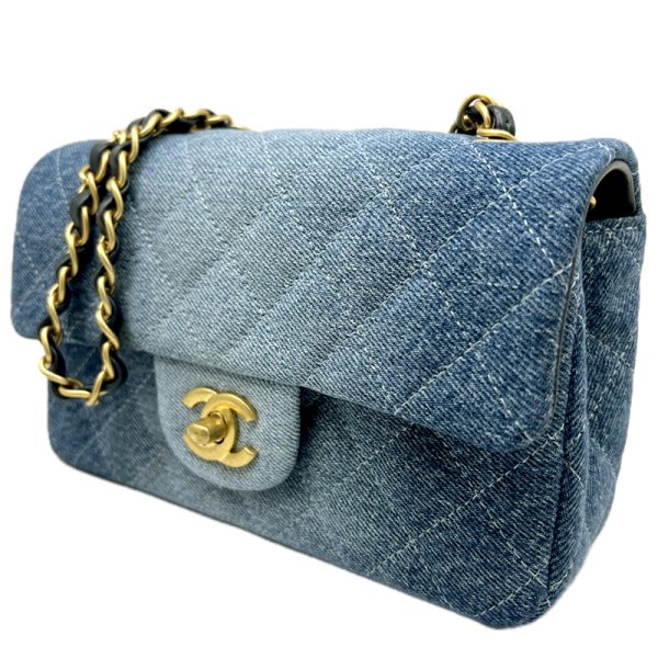 imgrc0096232183 CHANEL Mini Matelasse Chain Shoulder Bag Denim Blue