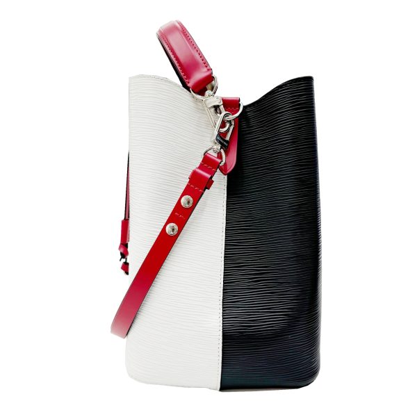 imgrc0096326131 LOUIS VUITTON Neo Noe Shoulder Bag Epi Leather White Red Black