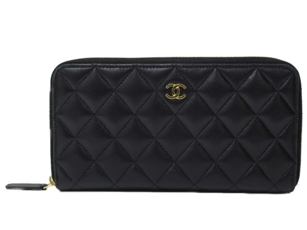 imgrc0096421732 Chanel Round Zipper Long Wallet Matelasse Black