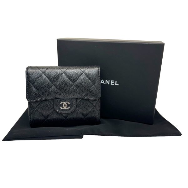 imgrc0096466185 CHANEL Classic Flap Wallet Caviar Skin Black