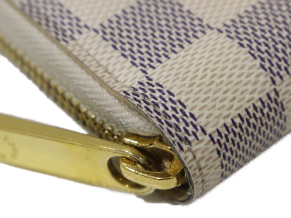 imgrc0096608649 Louis Vuitton Zippy Wallet Damier Azur White Gray