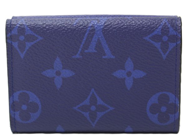 imgrc0096609948 Louis Vuitton Discovery Compact Wallet Cobalt Blue