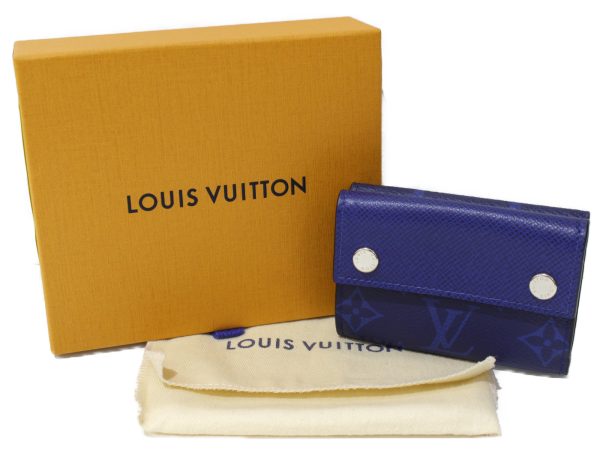 imgrc0096609966 Louis Vuitton Discovery Compact Wallet Cobalt Blue