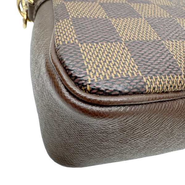 imgrc0096625483 LOUIS VUITTON Truth Makeup Handbag Damier Brown