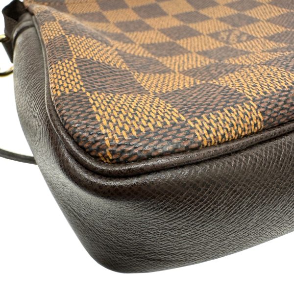 imgrc0096693768 LOUIS VUITTON Truth Makeup Handbag Damier Brown