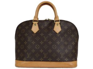 imgrc0096779415 Louis Vuitton Shoulder Bag Taigarama Outdoor Messenger PM Noir