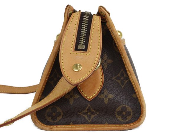 imgrc0096795384 Louis Vuitton Popincourt Long Shoulder Bag Brown