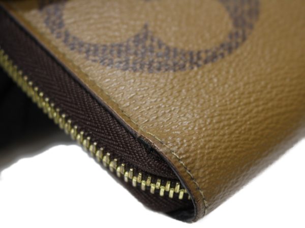 imgrc0096825823 Louis Vuitton Zippy Long Wallet Monogram Brown