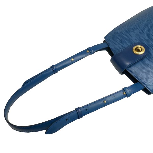 imgrc0096878975 LOUIS VUITTON Cluny Shoulder Bag Epi Leather Toledo Blue