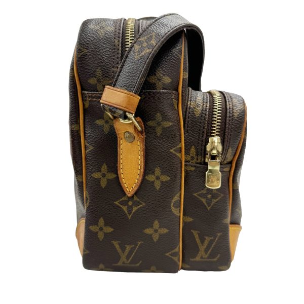 imgrc0096980917 LOUIS VUITTON Nile Shoulder Bag Monogram