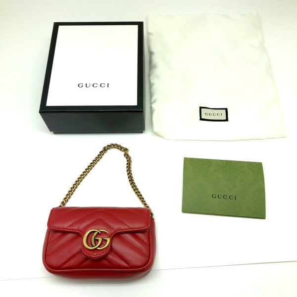 imgrc0097313032 Gucci Chain Pouch GG Marmont Leather Red