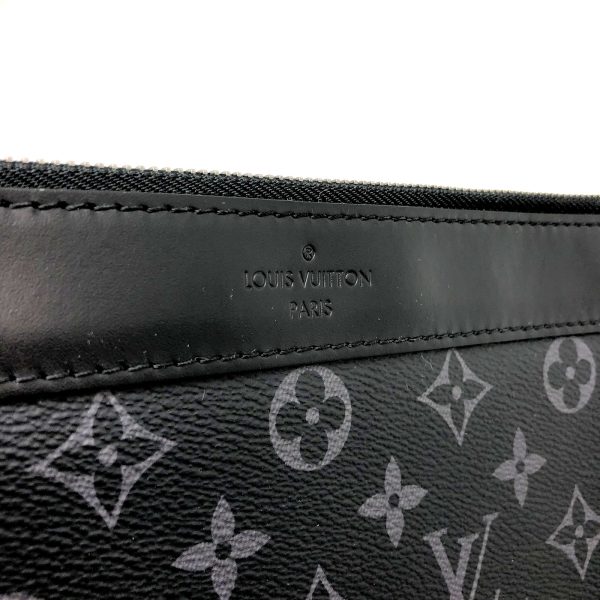 imgrc0097313231 Louis Vuitton Pochette Discovery Clutch Bag Eclipse Black