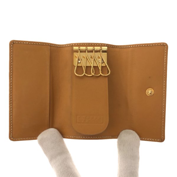 imgrc0097948147 Gucci 4 Key Case Micro GG Beige