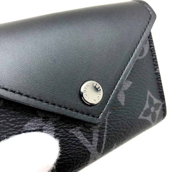 imgrc0098049513 Louis Vuitton Etuit Culte Arsène Monogram Eclipse Card Case Black