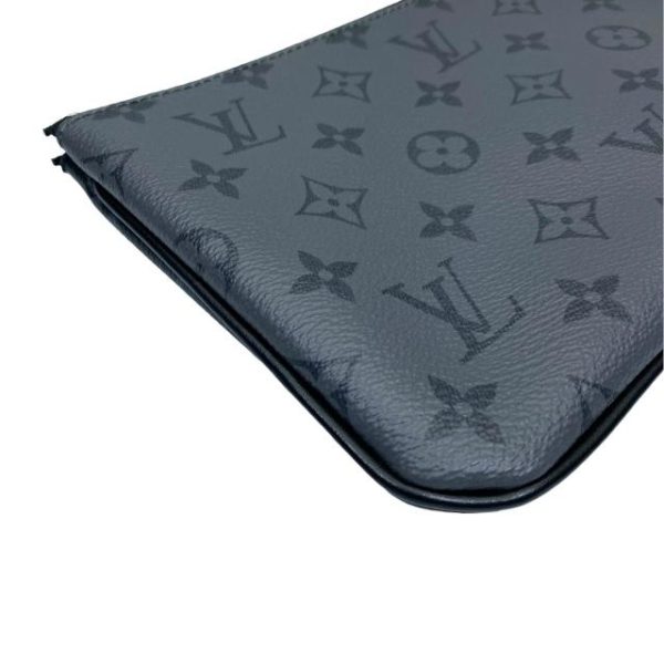 imgrc0114984164 Louis Vuitton Eclipse Trio Messenger Pouch Gray Monogram