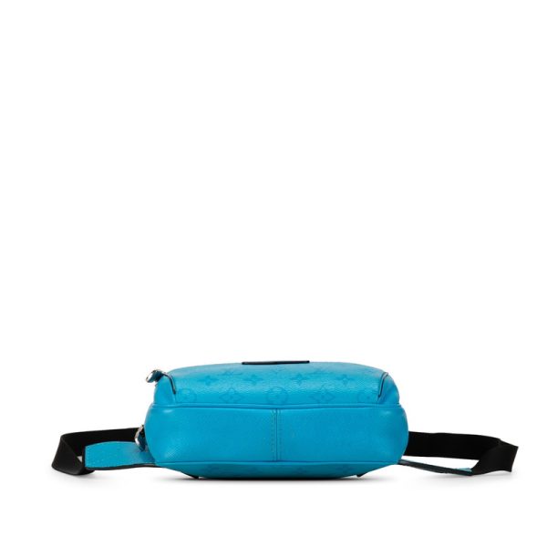 ip7u962igxj4iz7a 4 Louis Vuitton Taigarama bum body waist bag blue