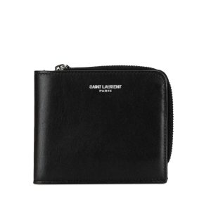 jny6daaj9qz7ddco 1 Ferragamo Gancini Bifold Mini Wallet