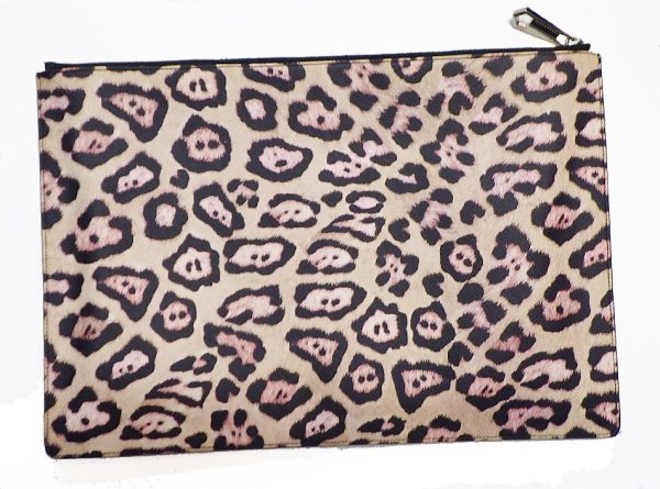 k5028 1 Givenchy PVC Leopard Clutch Bag