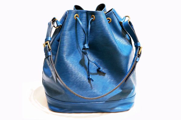 kkv289 2 Louis Vuitton Petit Noe Epi Bag Blue