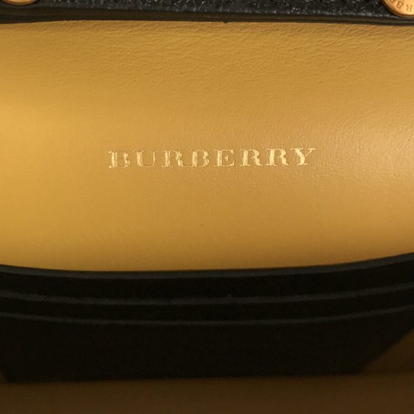 mcwz0oa7wbug 4 Burberry D Ring Small Chain Shoulder Bag Black