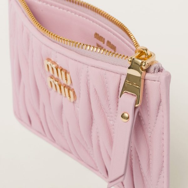 miu 0401 2 MIU MIU Matelasse Leather Envelope Wallet Pink