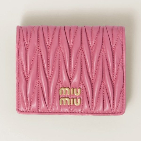 miu 0408 1 MIU MIU Matelasse Leather Fold Wallet Pink