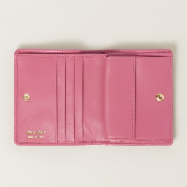 miu 0408 2 MIU MIU Matelasse Leather Fold Wallet Pink