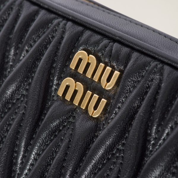 miu 0450 5 MIU MIU Matelasse Leather Pouch Black