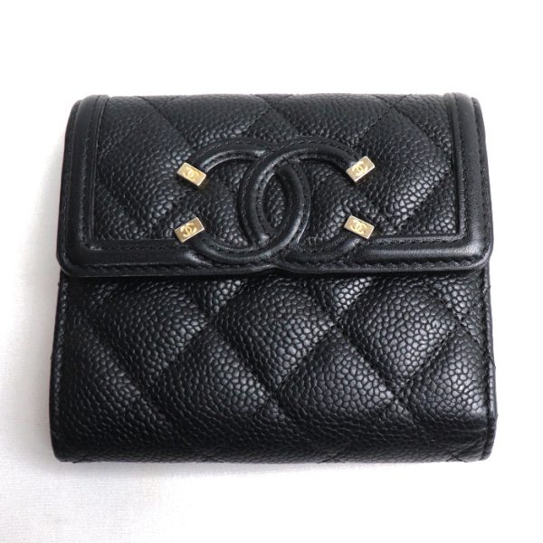 o23 0927 6 928 CHANEL Matelasse CC Filigree Trifold Wallet Black