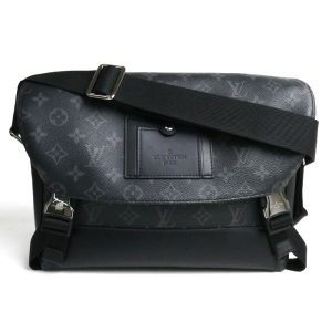 o24 0527 18 1 Louis Vuitton Cluny Epi Tote Bag Black