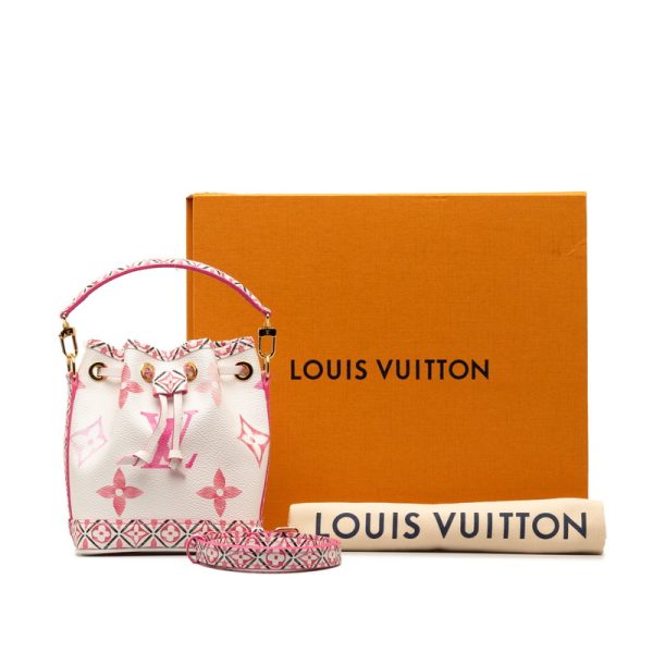 qud3cn7zgivxqeb2 8 Louis Vuitton LV by the Pool Nano Noe Mini Bag 2WAY Rose Pink