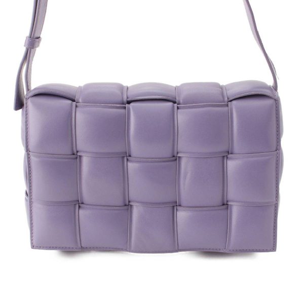 re bot sh w 00109 Bottega Veneta Cassette Padette Lambskin Maxi Intrecciato Shoulder Bag Purple