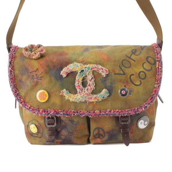 re cha sh w 00217 Chanel 15C Embroidered Graffiti Canvas Messenger Bag Khaki