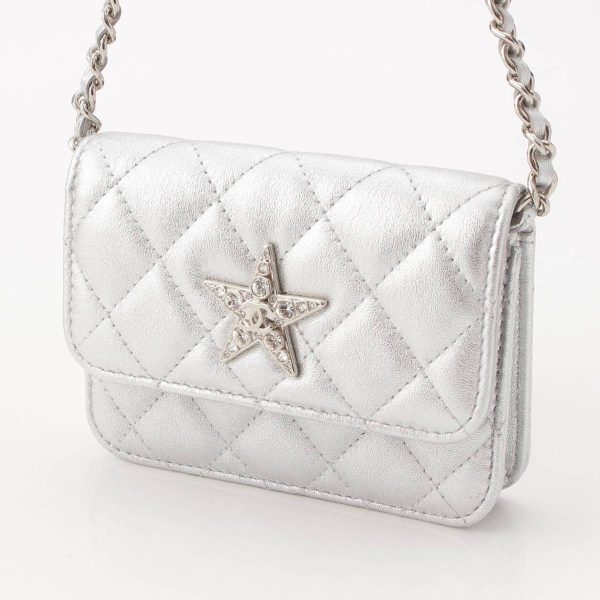 re cha sh w 00231 1 Chanel Matelasse Leather Waist Shoulder Bag Silver