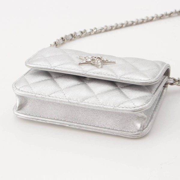 re cha sh w 00231 4 Chanel Matelasse Leather Waist Shoulder Bag Silver