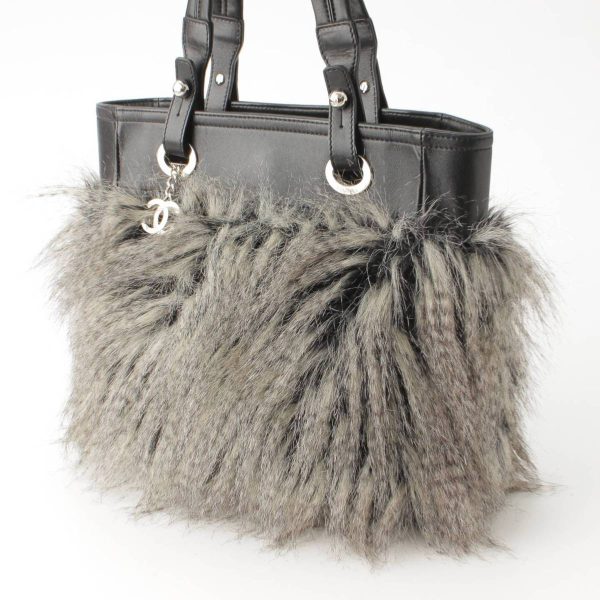 re cha to w 00115 1 Chanel Paris Biarritz Cocomark Fur Leather Tote Bag Black