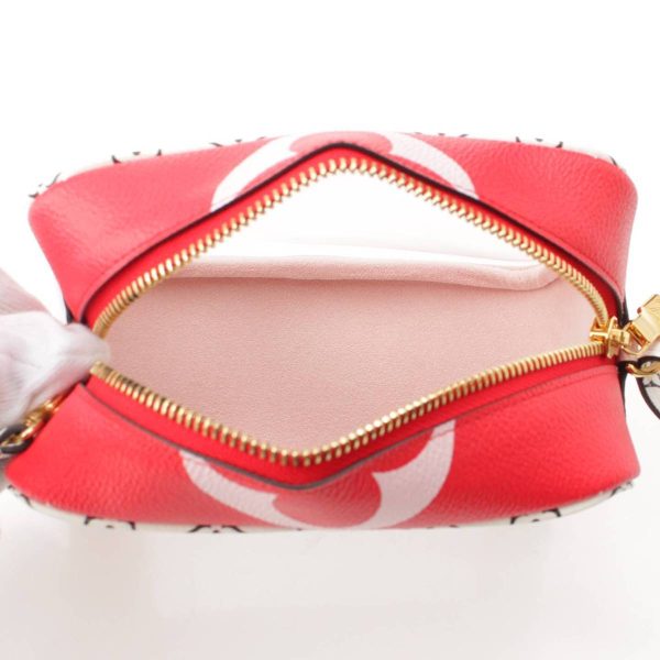 re lou sh w 00348 5 Louis Vuitton Giant Beach Pouch Shoulder Bag Pink