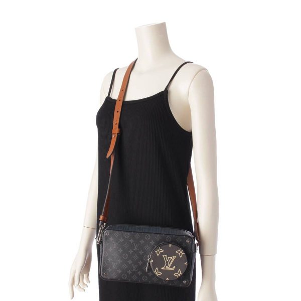 re lou sh w 00358 7 Louis Vuitton Volga On Strap Monogram Eclipse Shoulder Bag Black