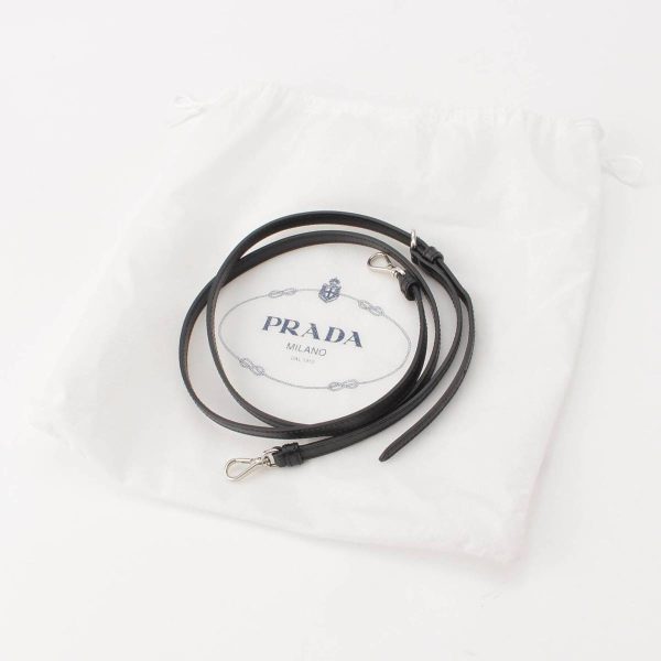 re pra ha w 00202 7 Prada Triangular Plate Tesuto Impuntu 2WAY Chain Black