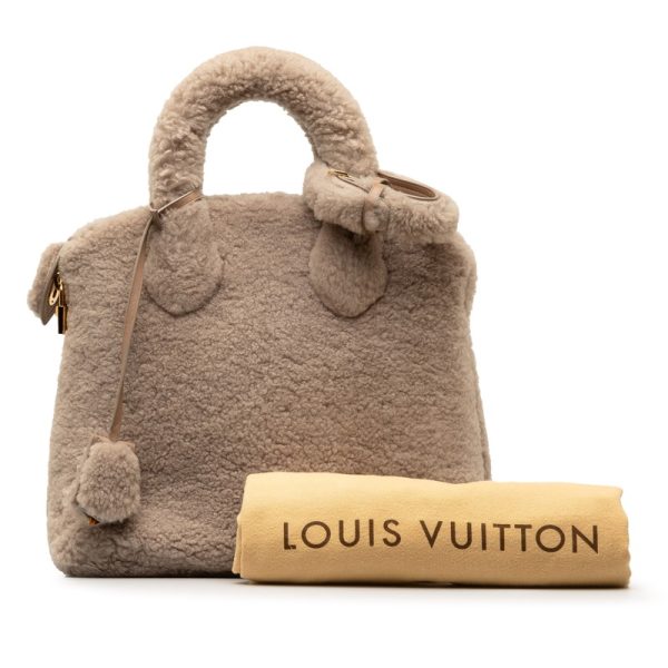 szjlvkzik382itl5 10 Louis Vuitton Lockit Voyage Handbag M93850 Greige Mouton Leather