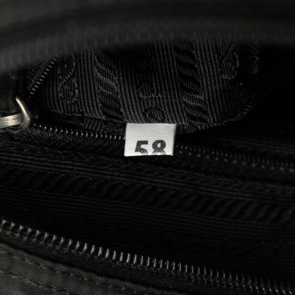 t86ce5bju7o2go9y 7 Prada Triangle Logo Plate Tessuto Shoulder Bag Black Nylon Leather