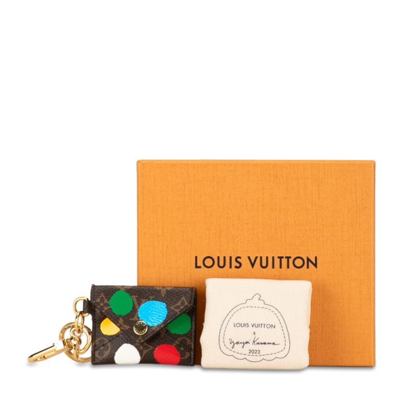 ui32widq2hkezsu7 7 Louis Vuitton Kirigami Painted Dot Charm Keyring Brown