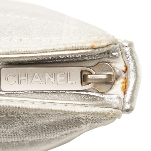 wjyv0krkgxe8l8fy 9 CHANEL New Travel Line Pouch Silver White Nylon Leather