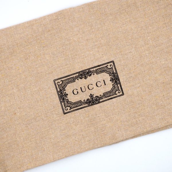 z0002805 13 GUCCI 570661 Zumi Round Zipper Long Wallet Cream