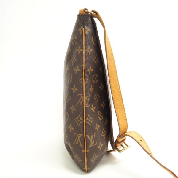 z0003763 3 LOUIS VUITTON M51256 Musette Monogram Shoulder Bag Brown