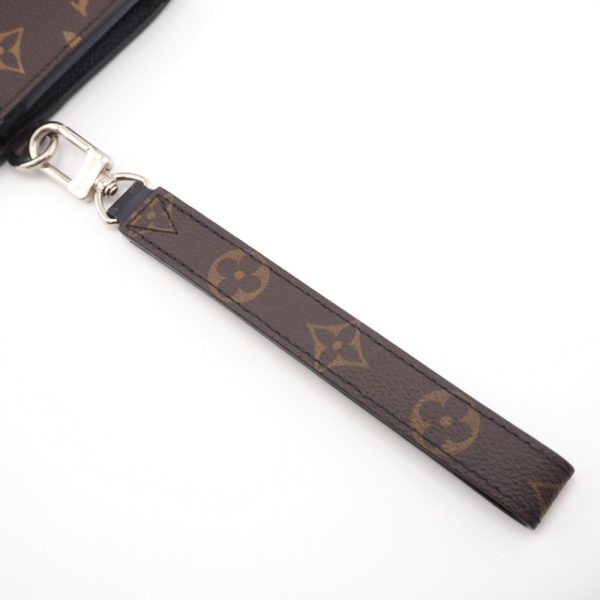 z0003791 7 LOUIS VUITTON M69407 Dragonne Monogram Macassar Wallet Brown