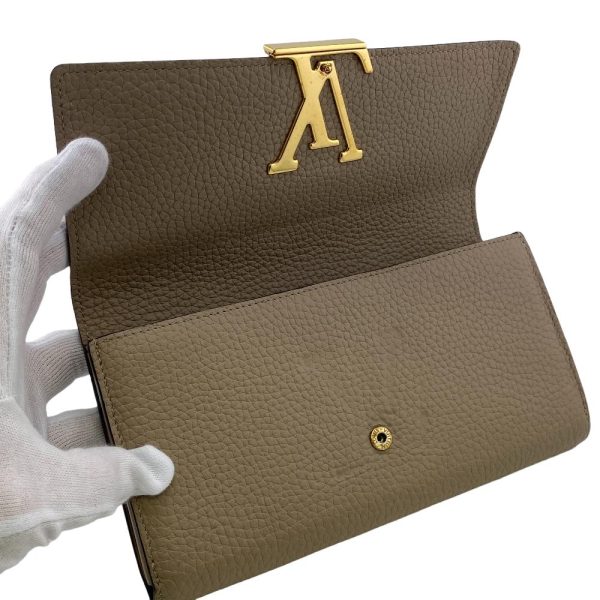 z0003949 8 LOUIS VUITTON M61249 Taurillon Portefeuille Capucines Wallet Beige