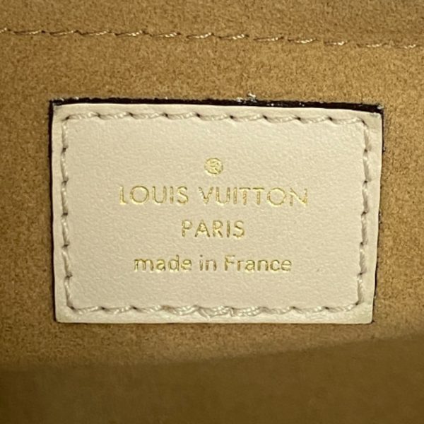 z0005190 14 LOUIS VUITTON M55802 On My Side Mahina Handbag Beige