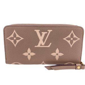 z0006390 1 Louis Vuitton Viva Cité PM Crossbody Pochette Monogram Brown