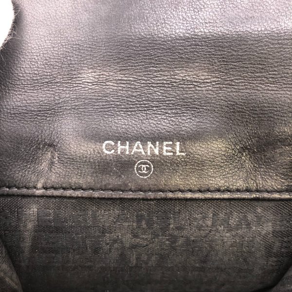 z0006810 13 CHANEL Icon Line Coco Mark Bifold Wallet Black